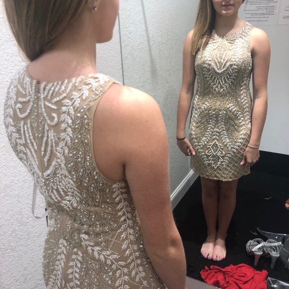 Homecoming Dress - Picture 4 of 7